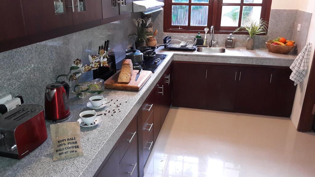 Exquisito Villa Денпасар Екстериор снимка