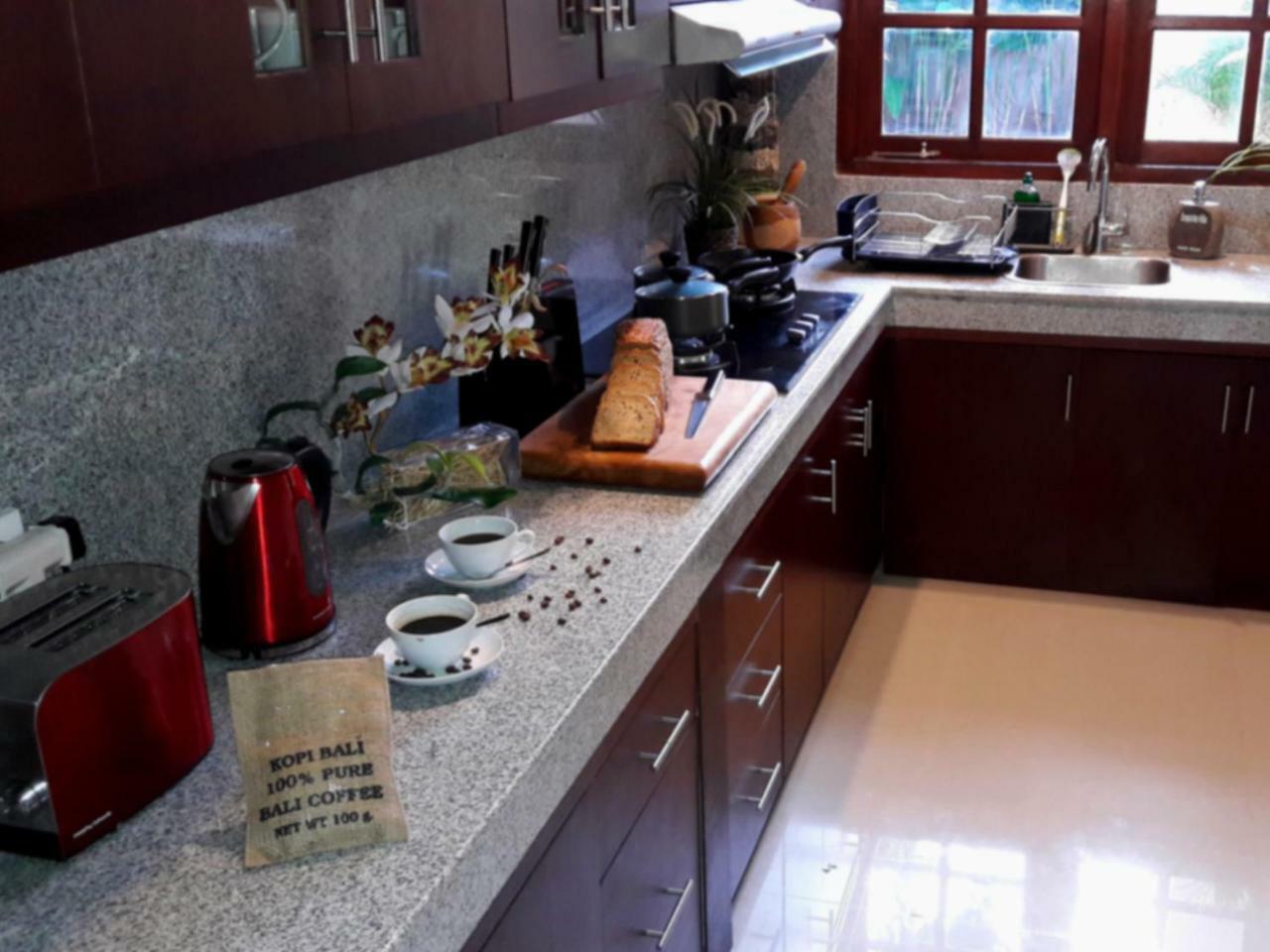 Exquisito Villa Денпасар Екстериор снимка